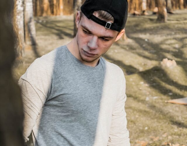 v neck